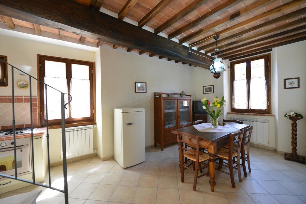 Casa Cristina Lägenhet Radicondoli Rum bild